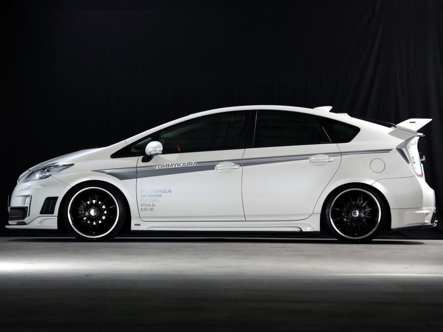  Toyota Prius RR-GT by Tommykaira 2011 года  (фото 4 из 6)